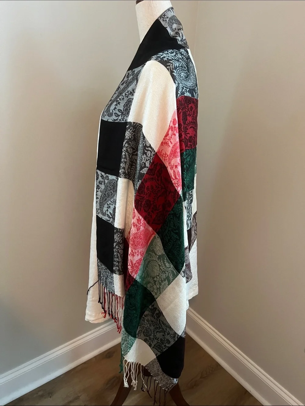 pashmina | Black, White, Red & Green Paisley Patch Scarf Wrap Sz 76” L x 27” W